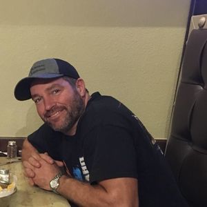 Meet your Posher, Stefan